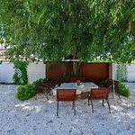 Nino With Shared Pool Affittacamere Porec