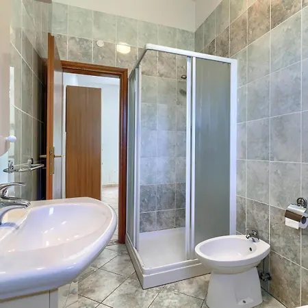 Pensionat Nino With Shared Pool Poreč
