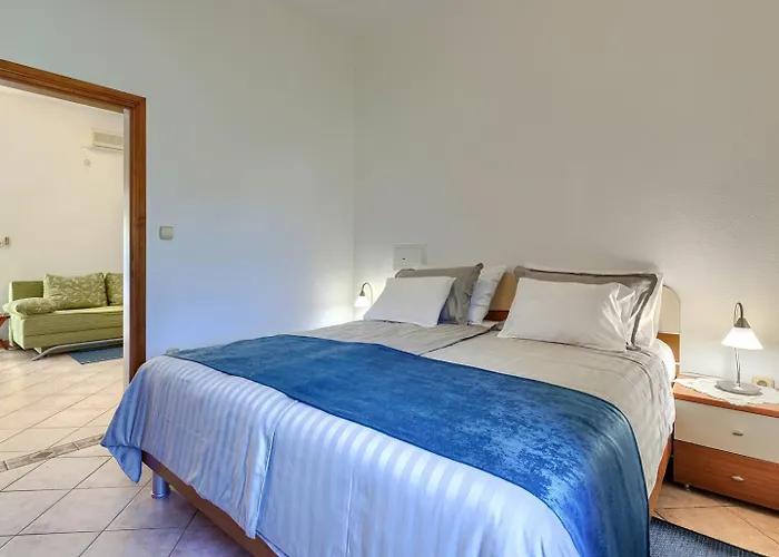 Pensjonat Nino With Shared Pool 4*